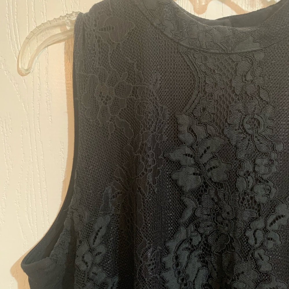 Black lace sleeveless top